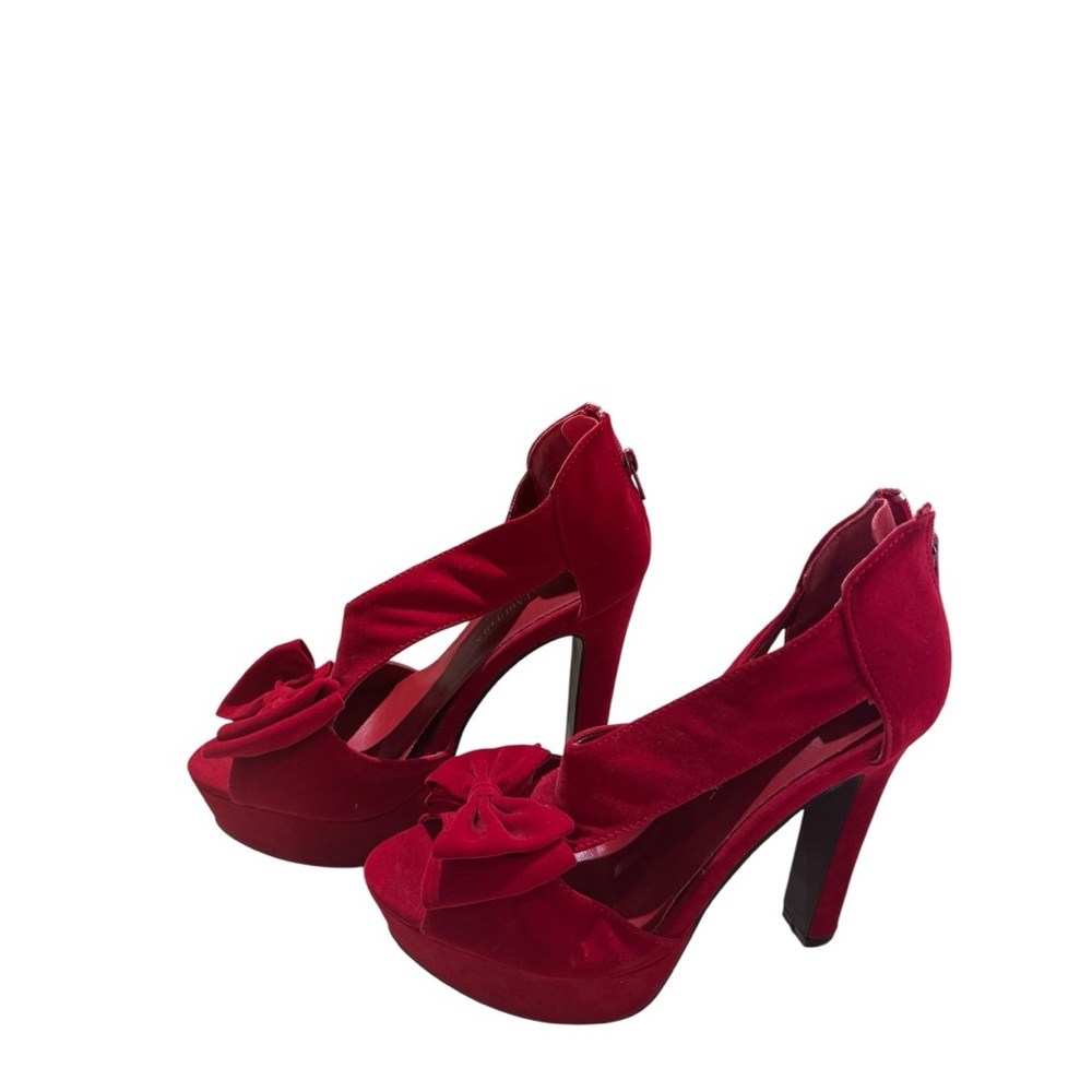 Elegant Red High Heels with Bow Accent